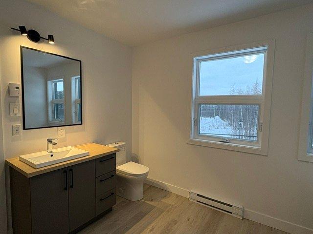 









21


Rue Paul-Hébert

, 301,
Cowansville,




QC
J2K2X3

