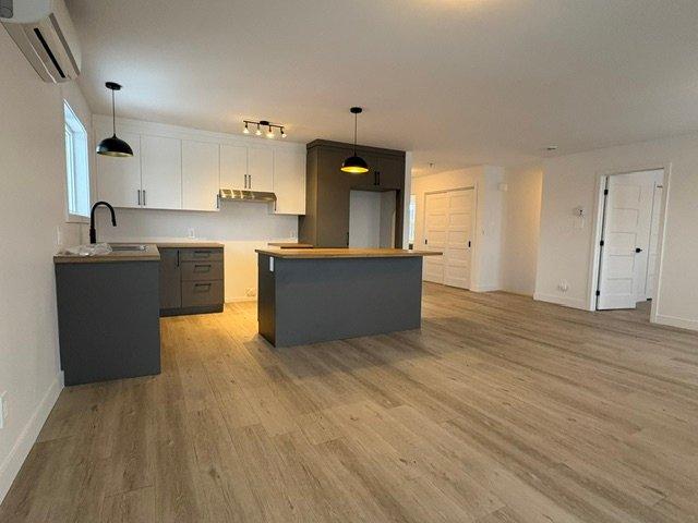 









21


Rue Paul-Hébert

, 301,
Cowansville,




QC
J2K2X3

