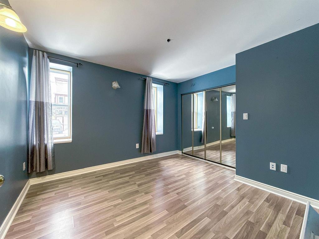 












103 188 Prince Street

,
Charlottetown,




PE
C1A 4R9

