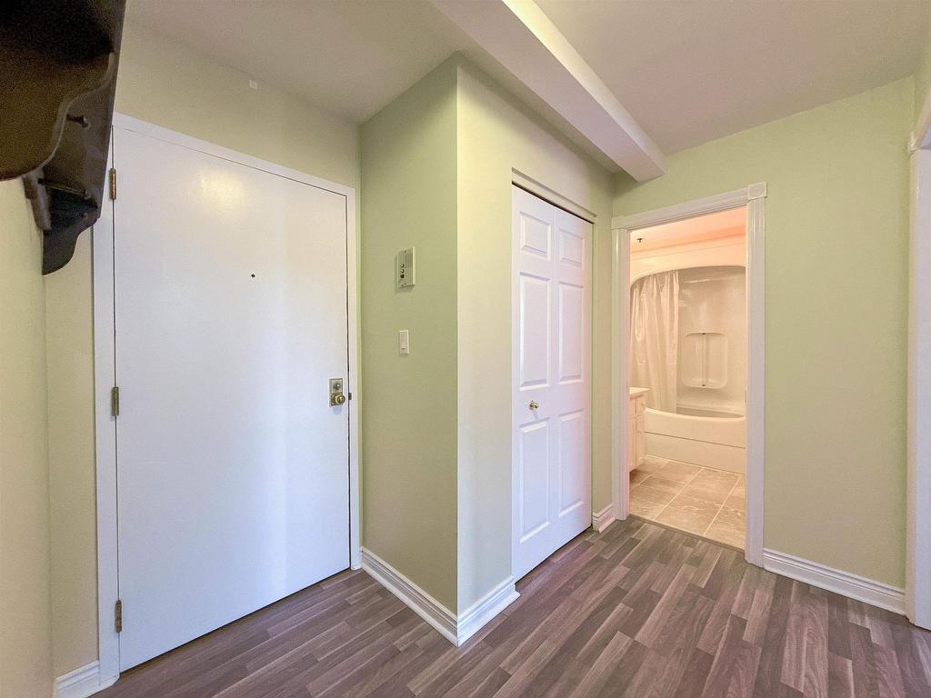 












103 188 Prince Street

,
Charlottetown,




PE
C1A 4R9

