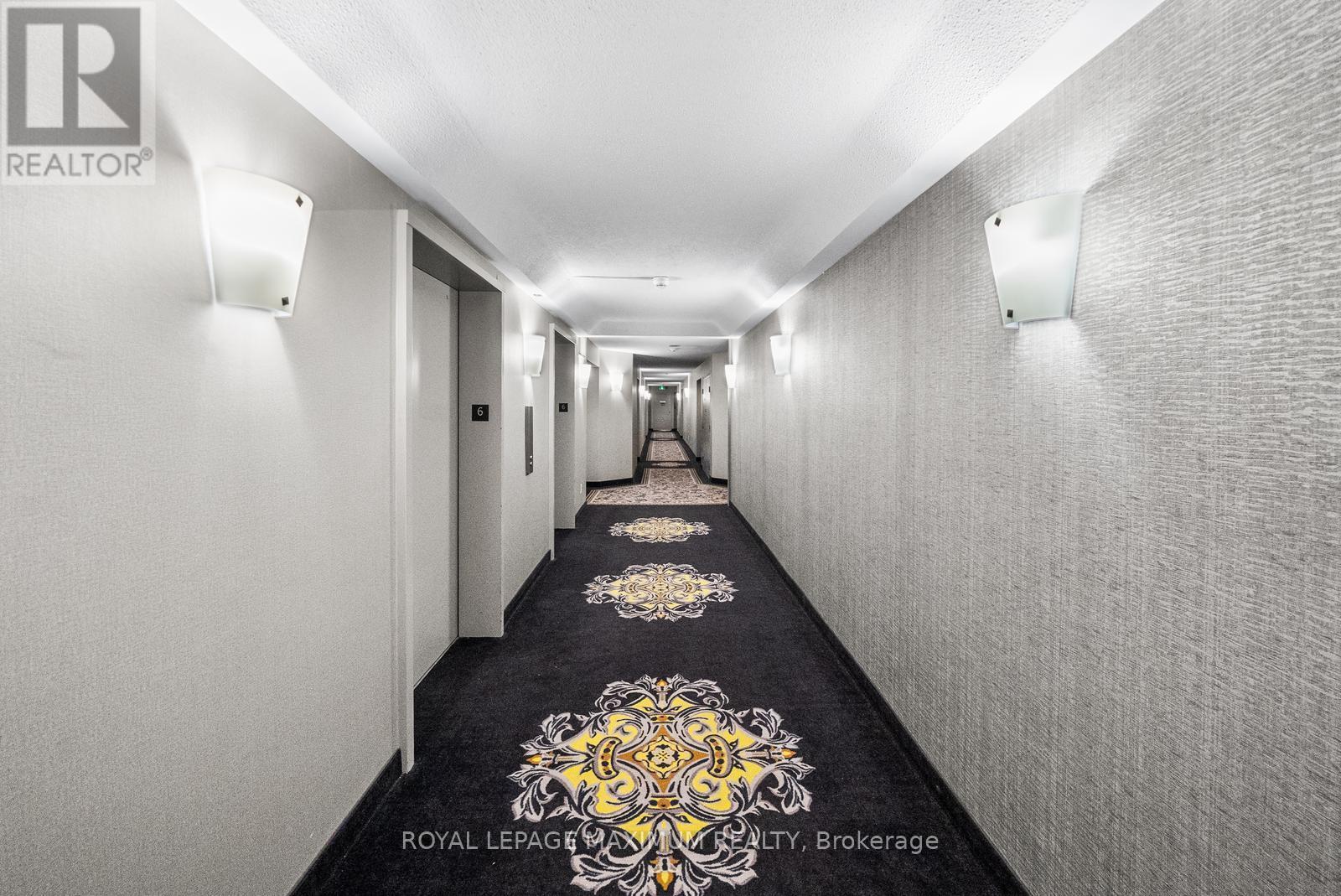 












601 - 150 DUNLOP STREET E

,
Barrie,




Ontario
L4M6H1

