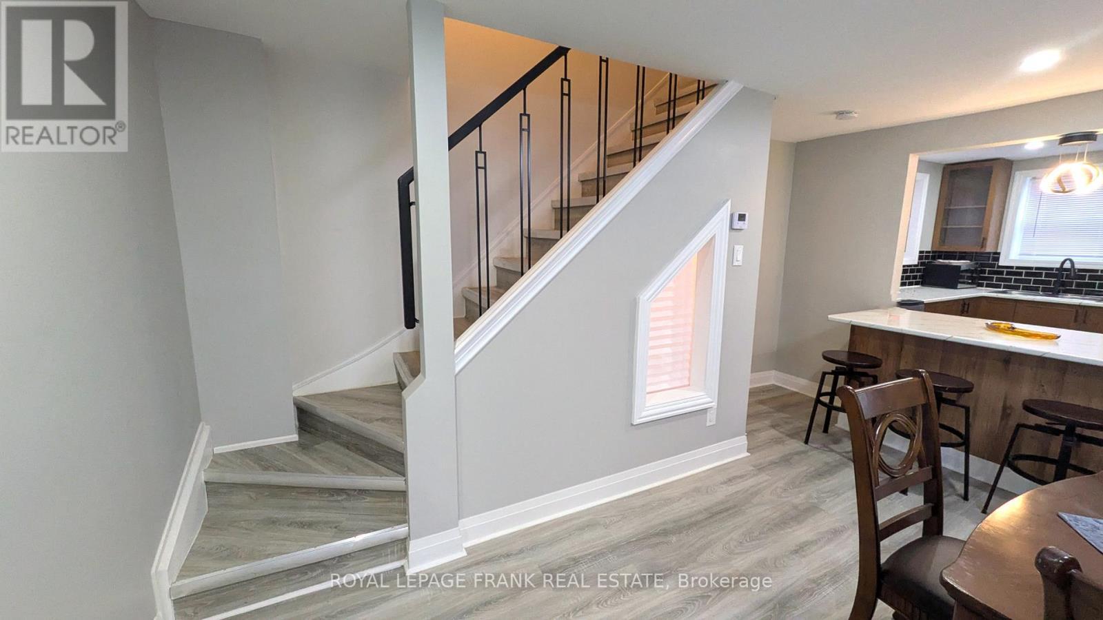 












23 N HASTINGS AVENUE

,
Marmora and Lake (Marmora Ward),




Ontario
K0K2M0

