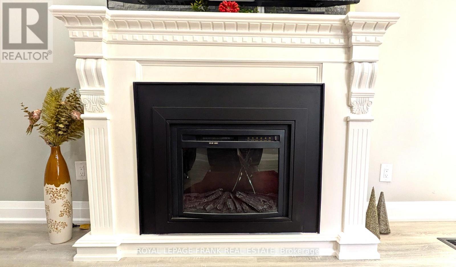 












23 N HASTINGS AVENUE

,
Marmora and Lake (Marmora Ward),




Ontario
K0K2M0

