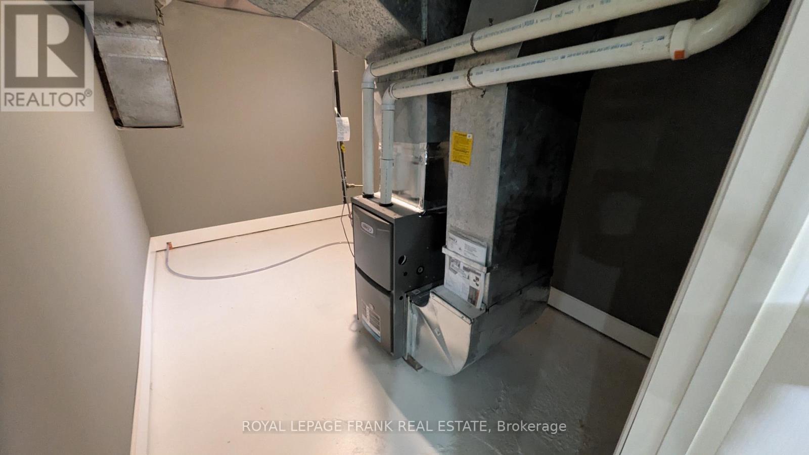 












23 N HASTINGS AVENUE

,
Marmora and Lake (Marmora Ward),




Ontario
K0K2M0

