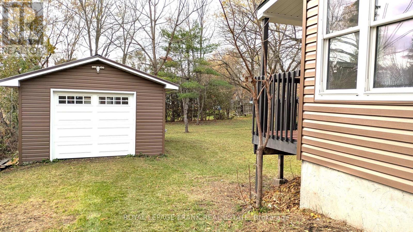 












23 N HASTINGS AVENUE

,
Marmora and Lake (Marmora Ward),




Ontario
K0K2M0

