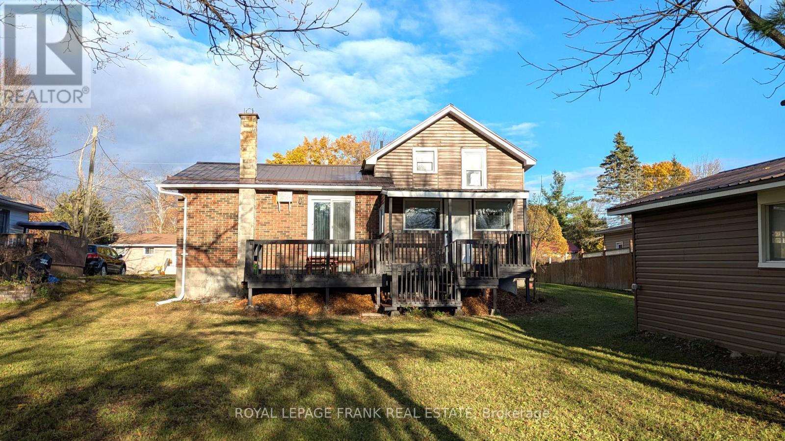 












23 N HASTINGS AVENUE

,
Marmora and Lake (Marmora Ward),




Ontario
K0K2M0

