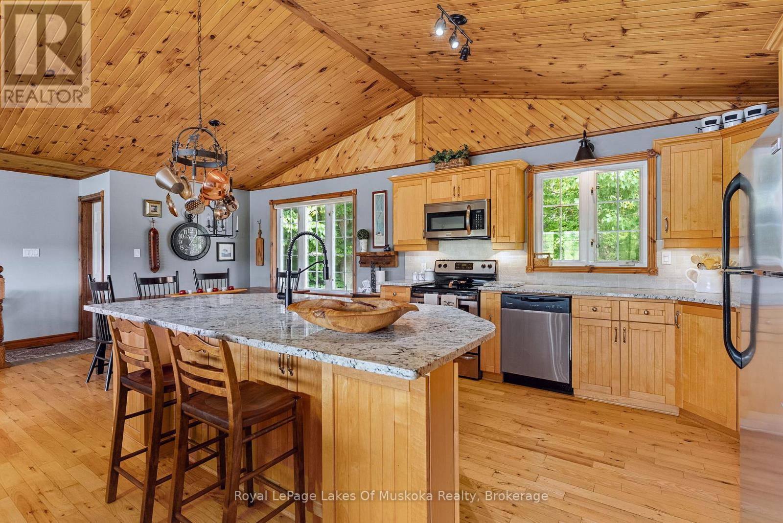 












300 WURM ROAD

,
Magnetawan,




Ontario
P0A1P0

