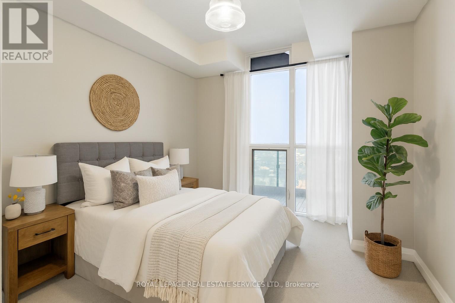 












1710 - 1 VALHALLA INN ROAD

,
Toronto,




Ontario
M9B1S9

