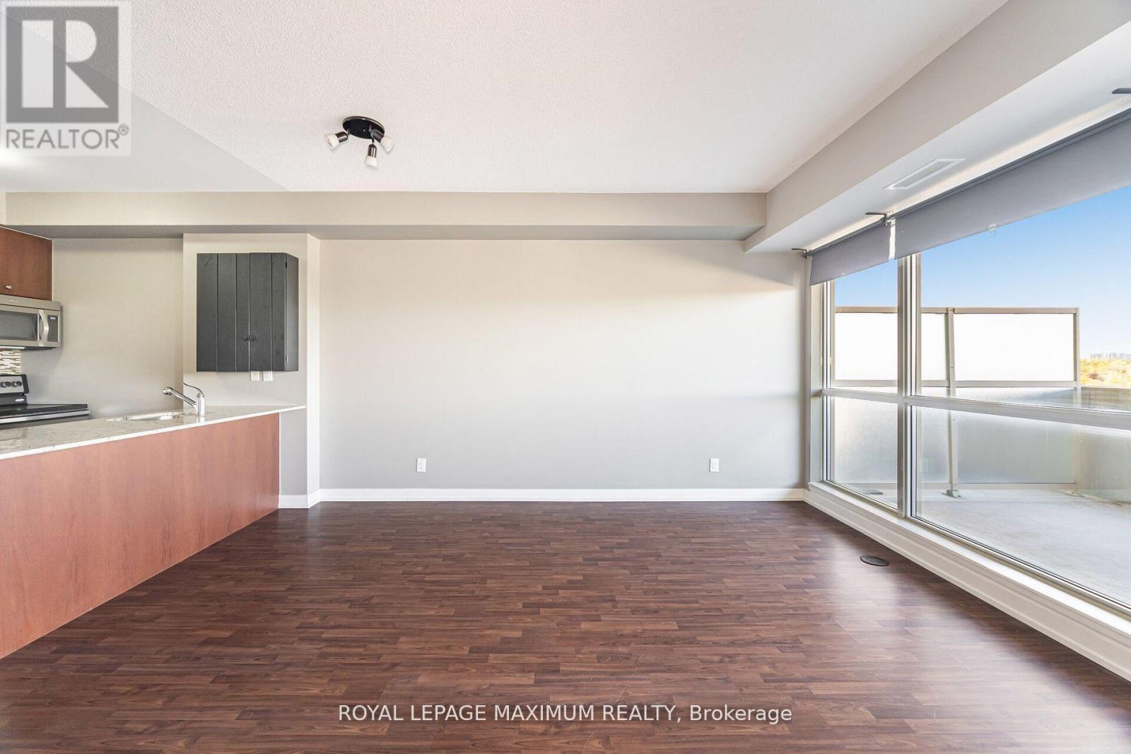 












511 - 5101 DUNDAS STREET W

,
Toronto,




Ontario
M9A5G8

