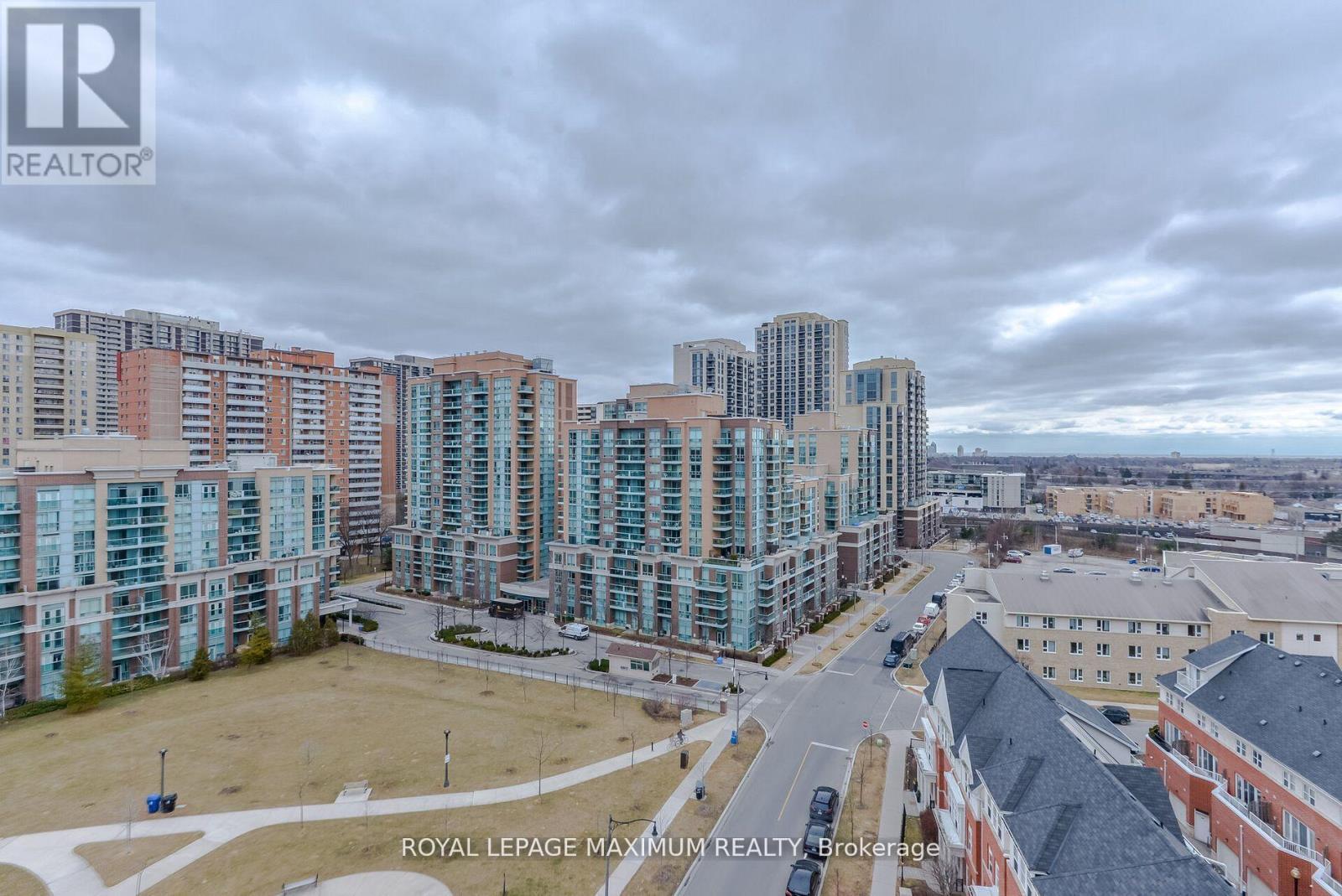 












511 - 5101 DUNDAS STREET W

,
Toronto,




Ontario
M9A5G8

