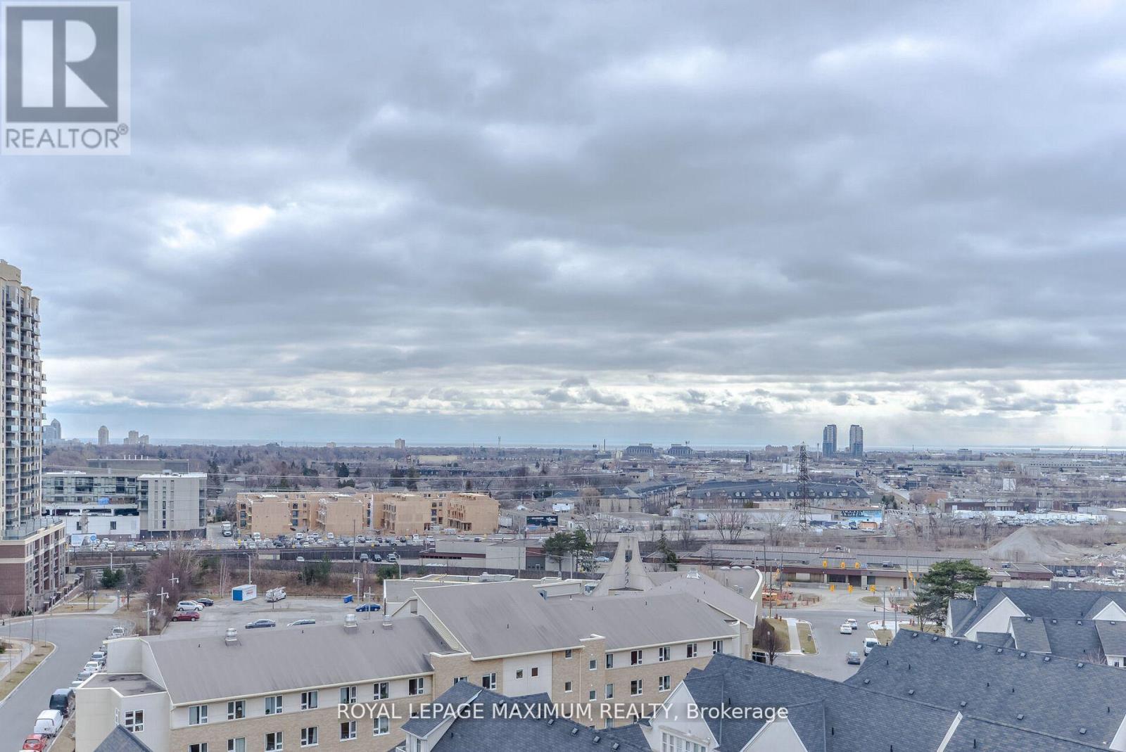 












511 - 5101 DUNDAS STREET W

,
Toronto,




Ontario
M9A5G8

