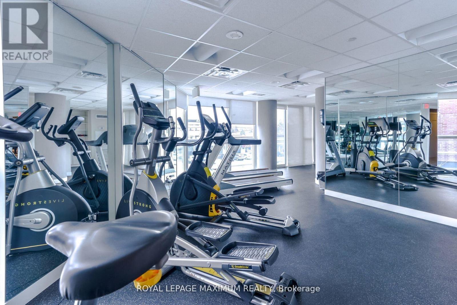 












511 - 5101 DUNDAS STREET W

,
Toronto,




Ontario
M9A5G8

