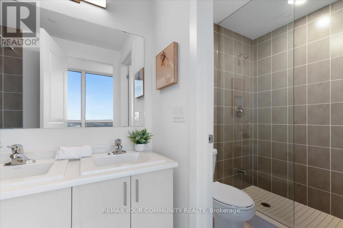 












1202 - 1063 DOUGLAS MCCURDY COMMON CIRCLE

,
Mississauga,




Ontario
L5L3H9

