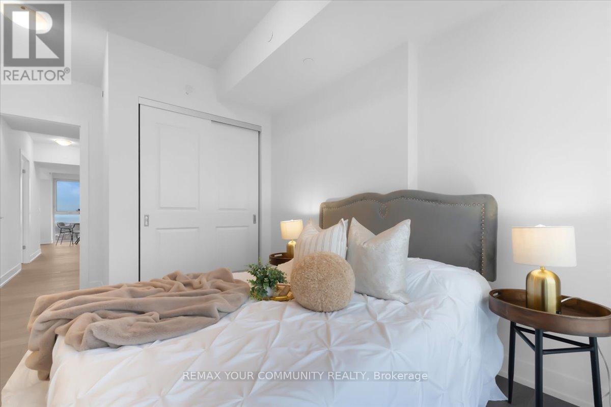 












1202 - 1063 DOUGLAS MCCURDY COMMON CIRCLE

,
Mississauga,




Ontario
L5L3H9

