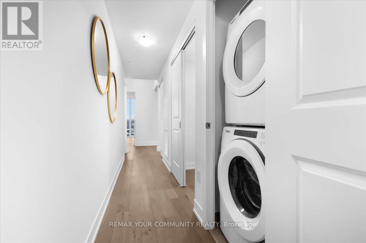 












1202 - 1063 DOUGLAS MCCURDY COMMON CIRCLE

,
Mississauga,




Ontario
L5L3H9

