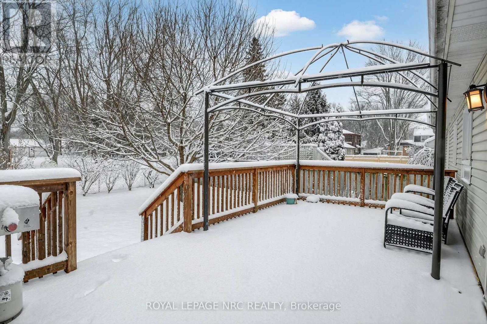 












210 GORHAM ROAD

,
Fort Erie (Ridgeway),




Ontario
L0S1N0

