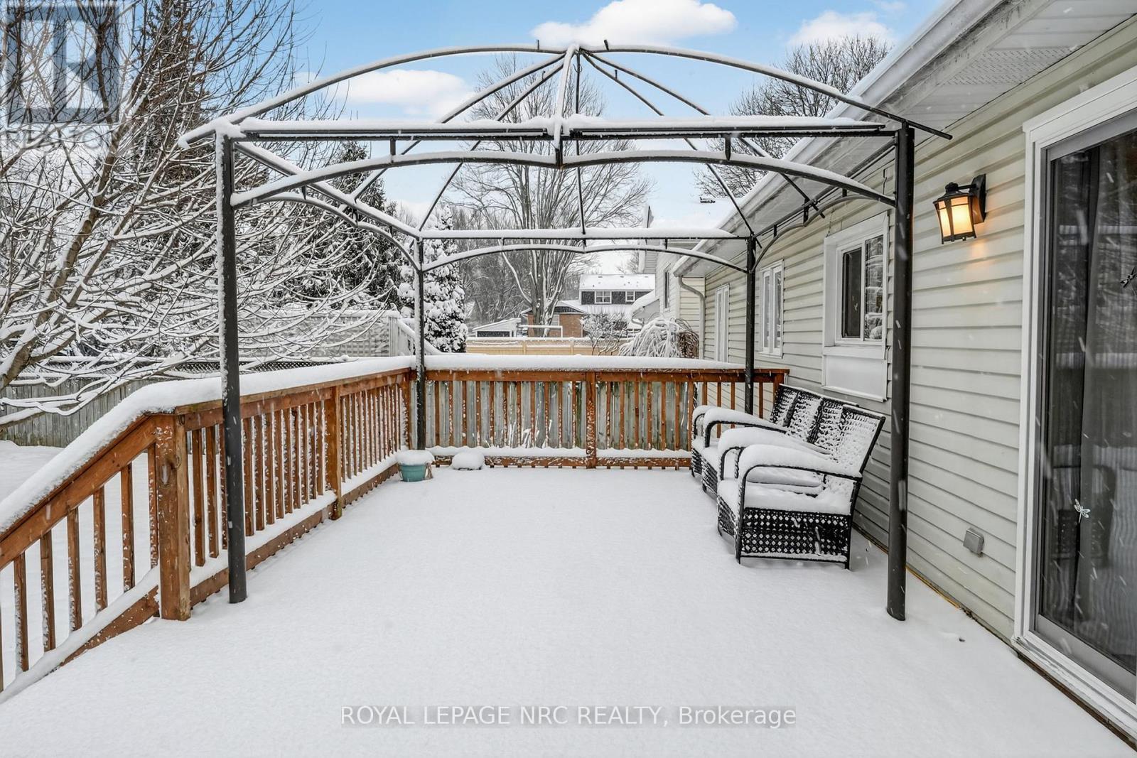 












210 GORHAM ROAD

,
Fort Erie (Ridgeway),




Ontario
L0S1N0

