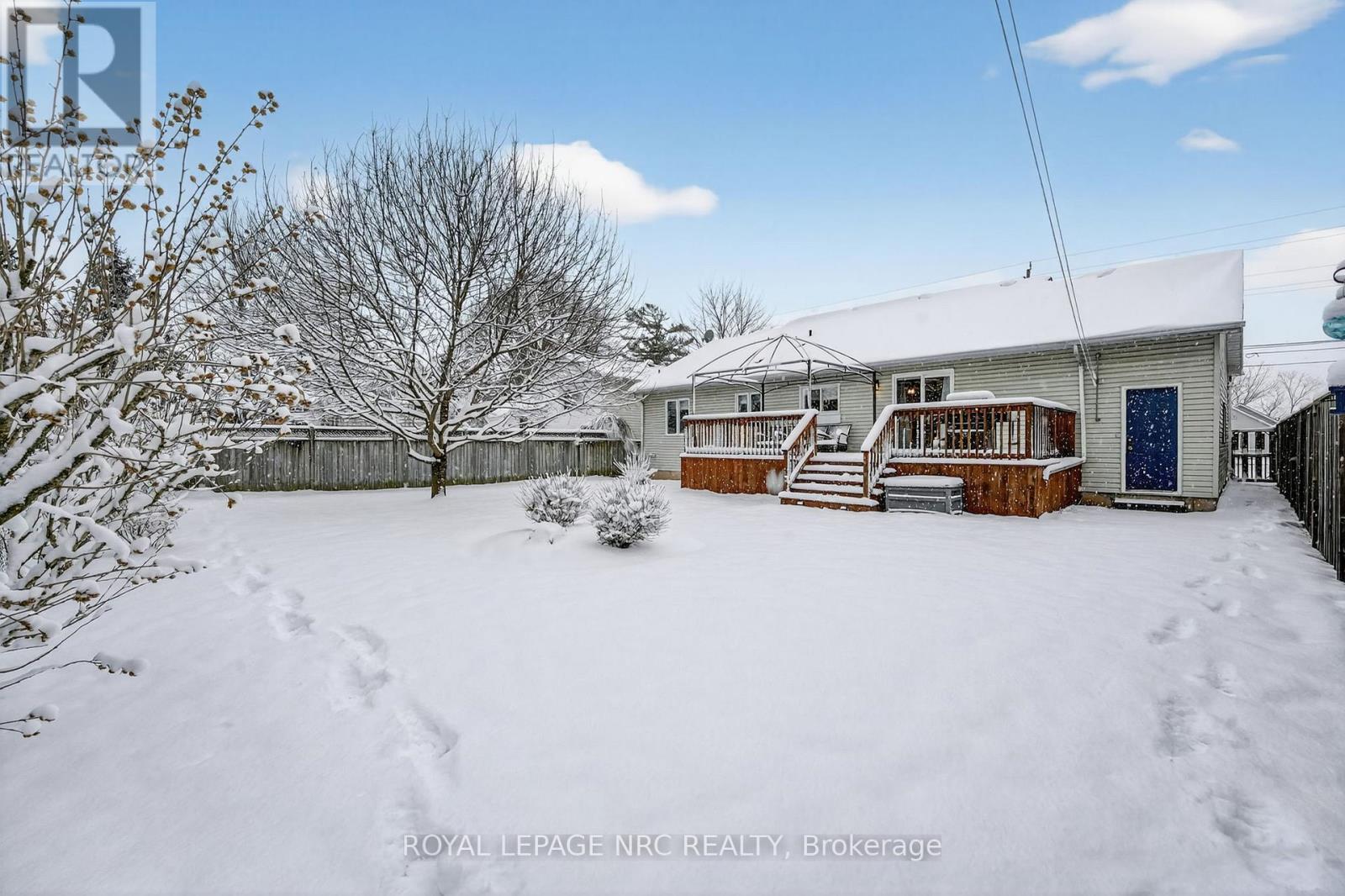 












210 GORHAM ROAD

,
Fort Erie (Ridgeway),




Ontario
L0S1N0

