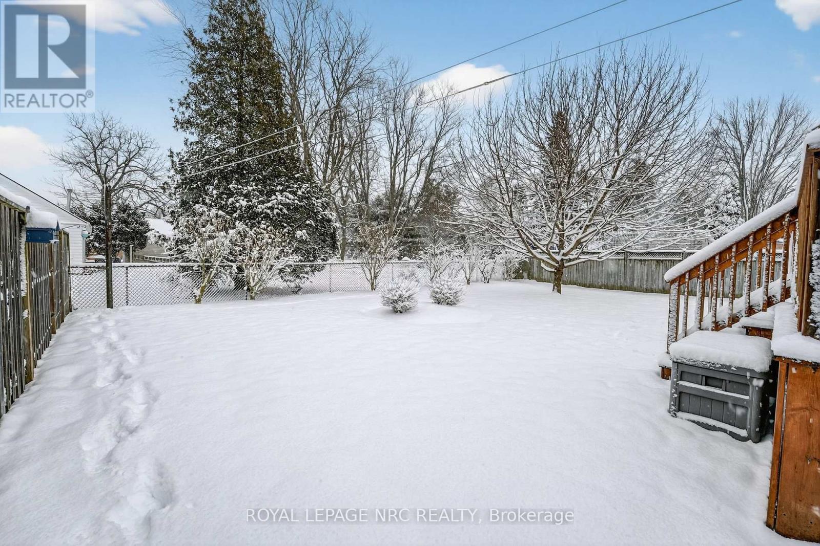 












210 GORHAM ROAD

,
Fort Erie (Ridgeway),




Ontario
L0S1N0

