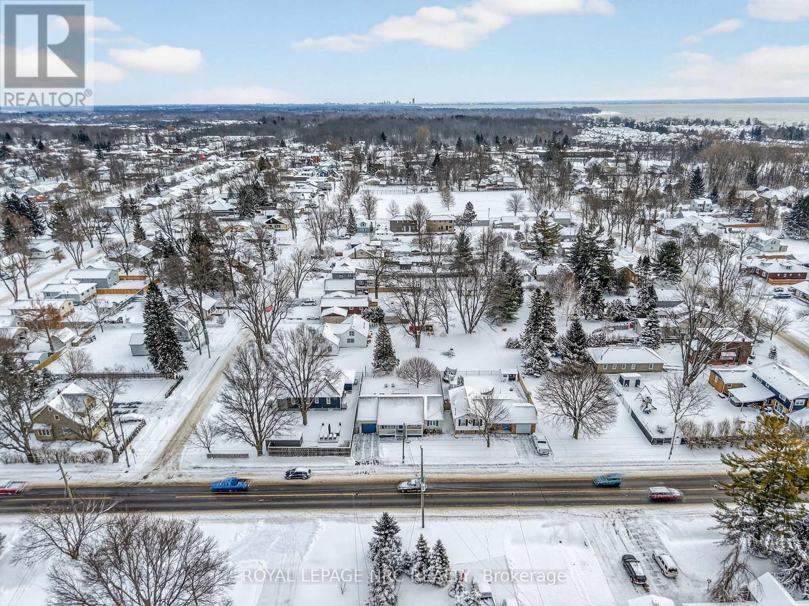 












210 GORHAM ROAD

,
Fort Erie (Ridgeway),




Ontario
L0S1N0

