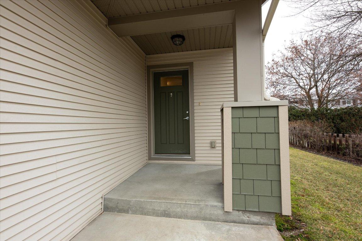 









335


Gerstmar

Road, 13,
Kelowna,




BC
V1X 4A6

