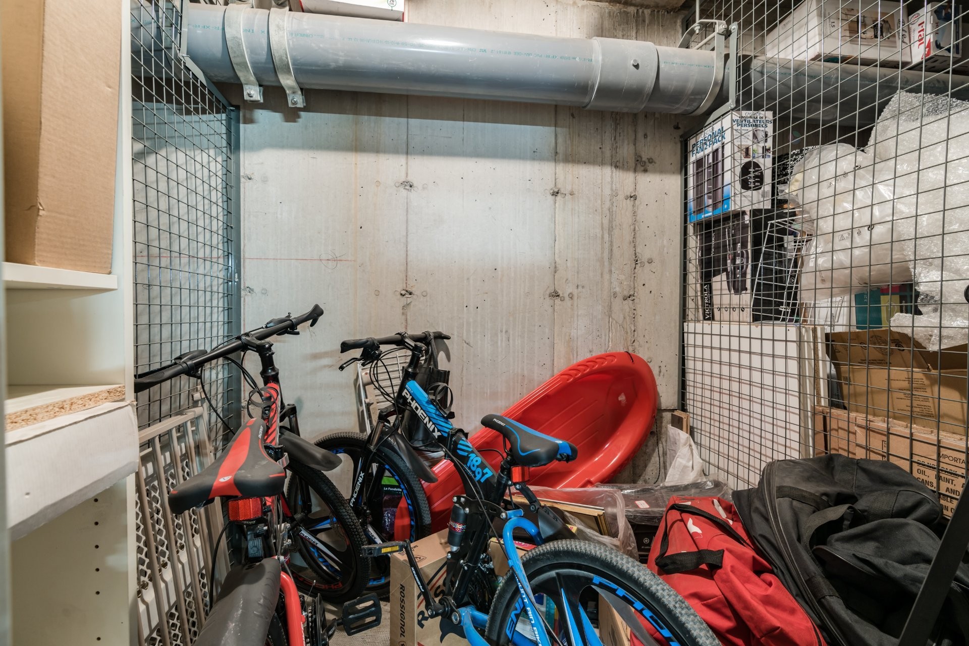 









1235


Rue Bishop

, 218,
Montréal (Ville-Marie),




QC
H3G0A6

