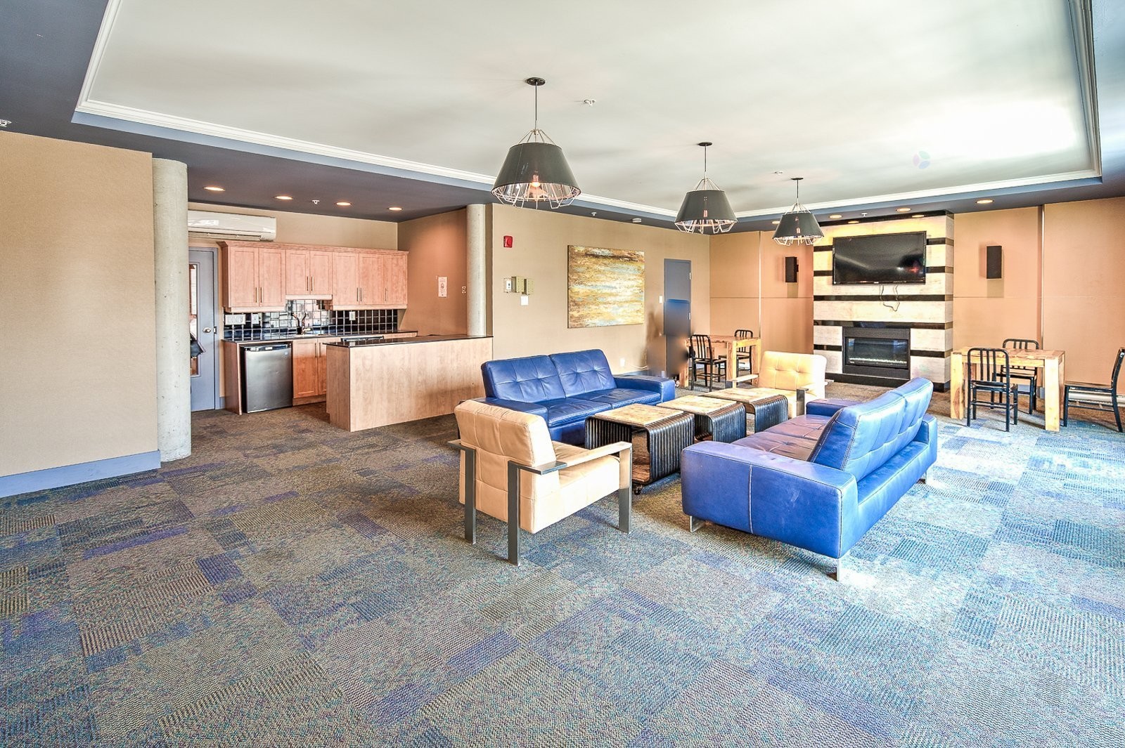 









1235


Rue Bishop

, 218,
Montréal (Ville-Marie),




QC
H3G0A6

