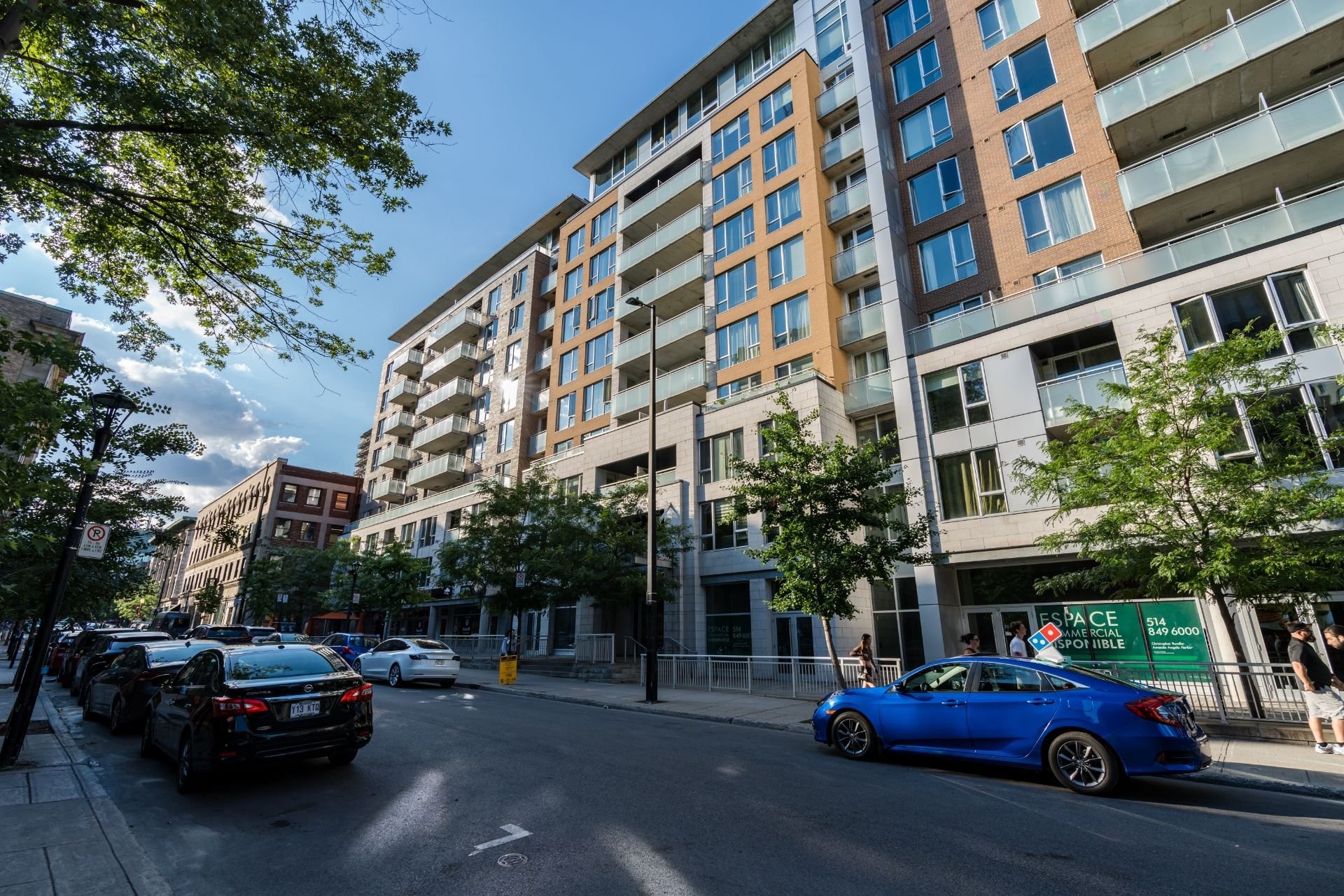 









1235


Rue Bishop

, 218,
Montréal (Ville-Marie),




QC
H3G0A6

