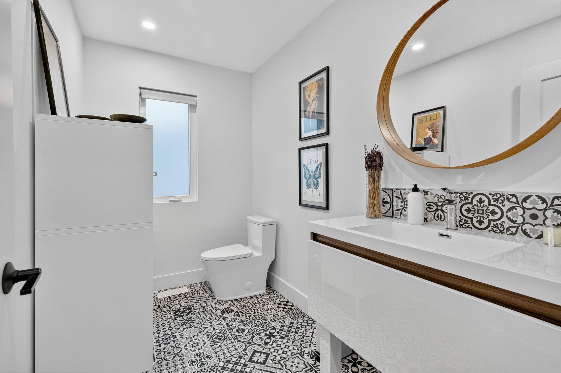 









1580


Crois. De La Salle

,
Laval (Duvernay),




QC
H7G4E6

