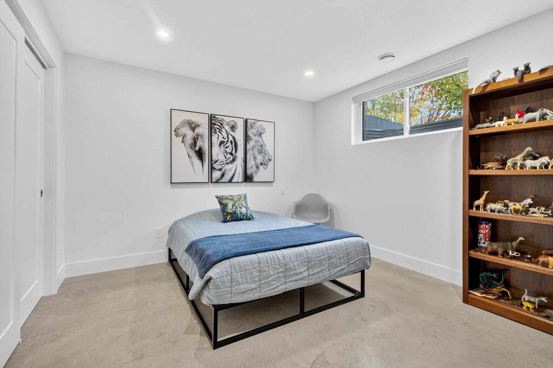 









1580


Crois. De La Salle

,
Laval (Duvernay),




QC
H7G4E6

