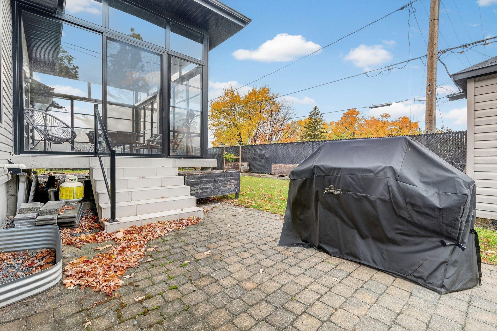 









1580


Crois. De La Salle

,
Laval (Duvernay),




QC
H7G4E6

