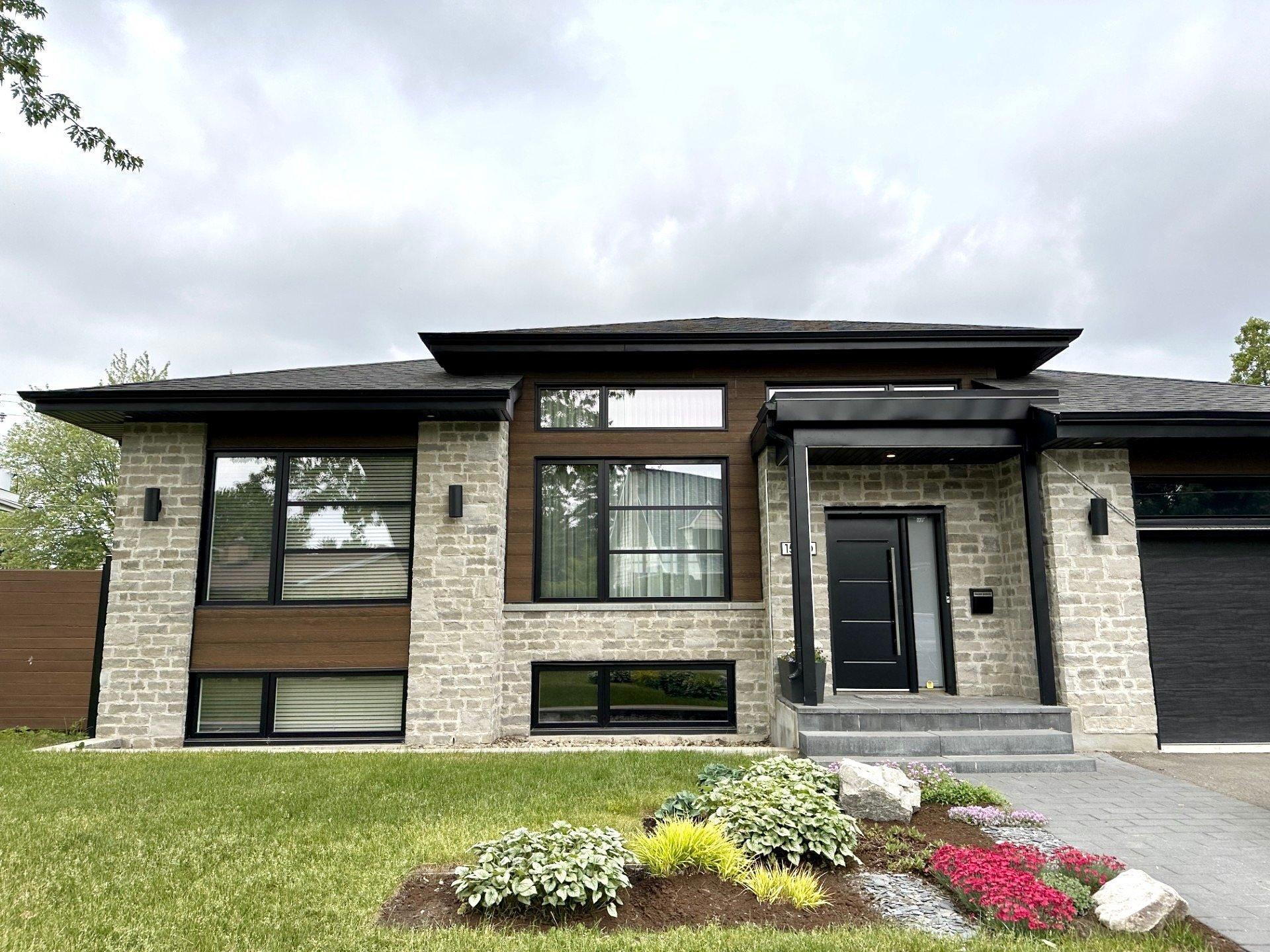 









1580


Crois. De La Salle

,
Laval (Duvernay),




QC
H7G4E6

