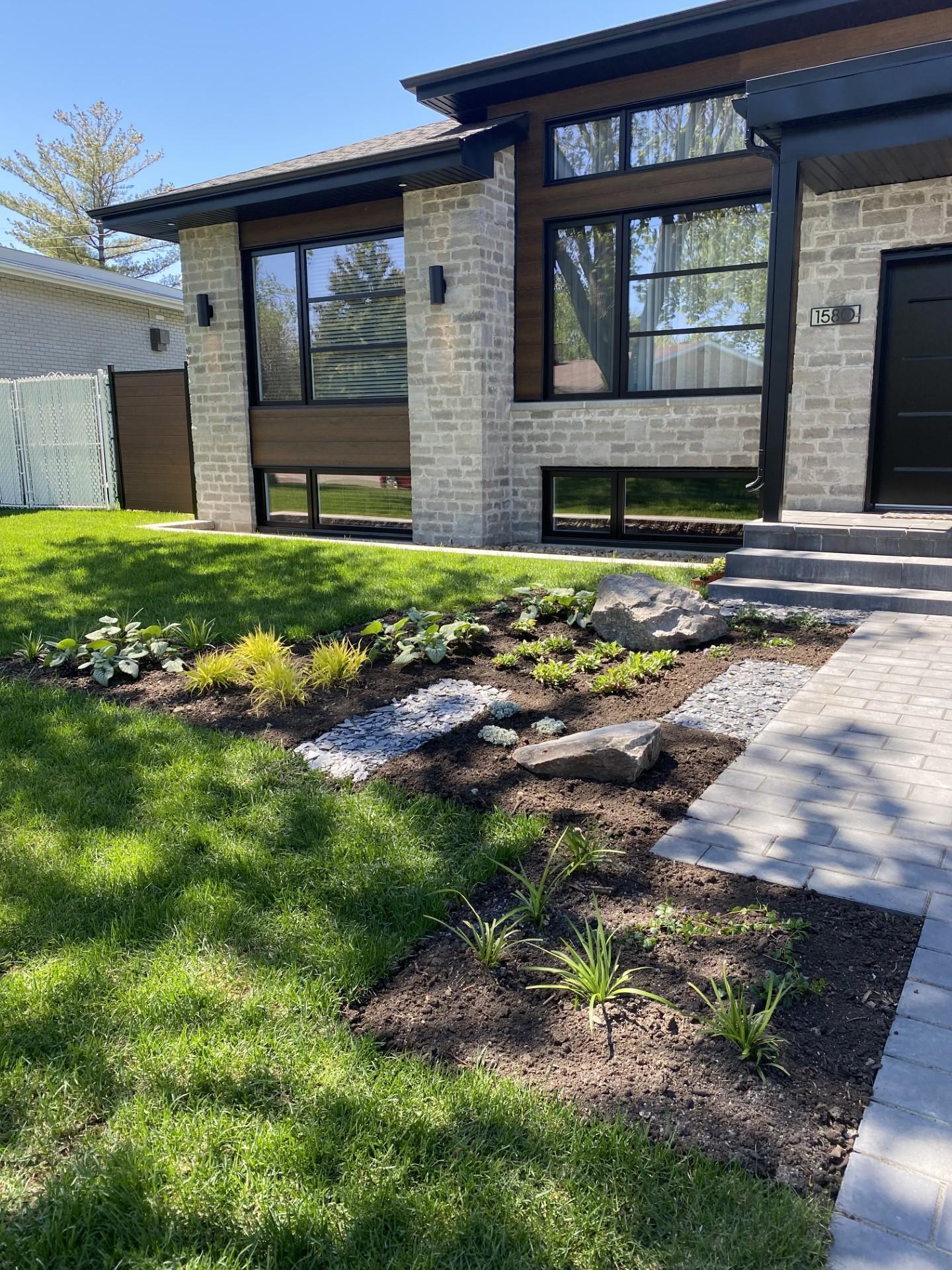 









1580


Crois. De La Salle

,
Laval (Duvernay),




QC
H7G4E6

