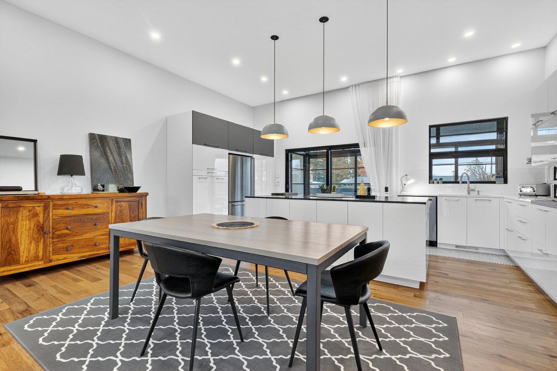 









1580


Crois. De La Salle

,
Laval (Duvernay),




QC
H7G4E6

