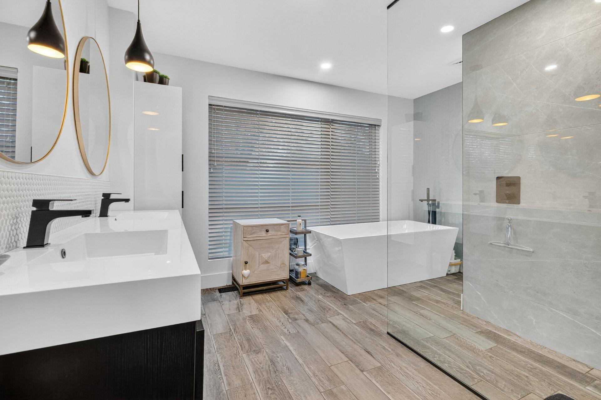 









1580


Crois. De La Salle

,
Laval (Duvernay),




QC
H7G4E6

