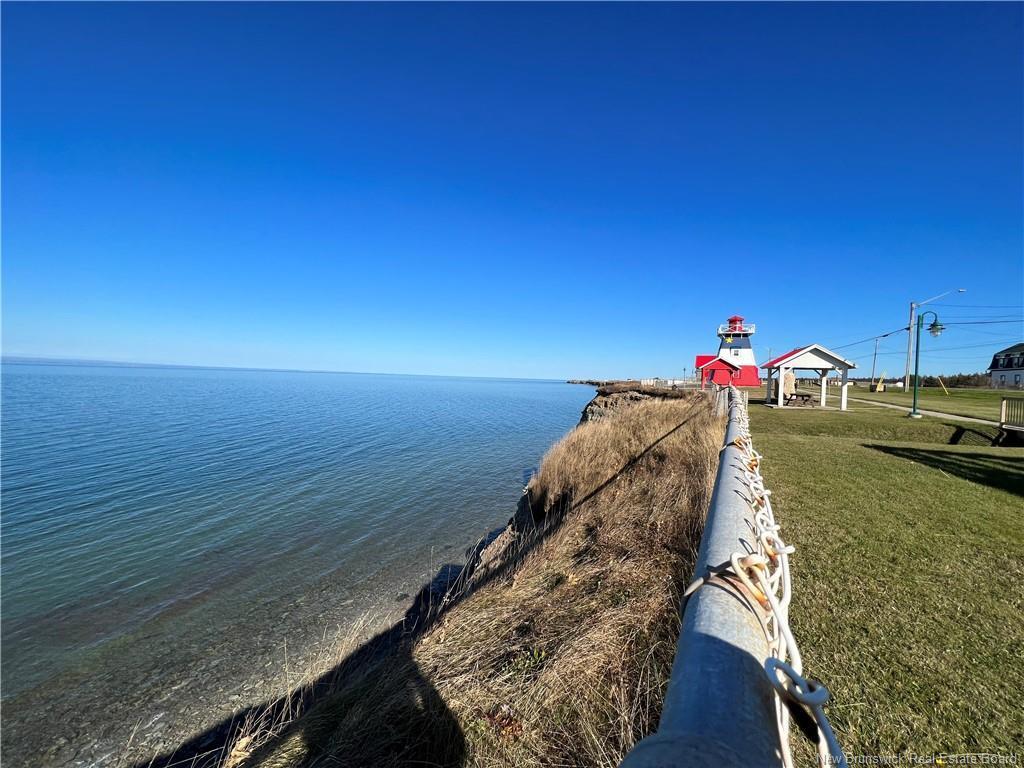 









405


Acadie

ST,
Grande-Anse,







NB
E8N 1E3

