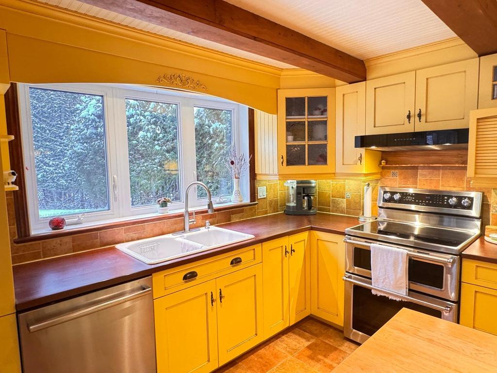 









1436


Mtée Sauvage

,
Prévost,




QC
J0R1T0

