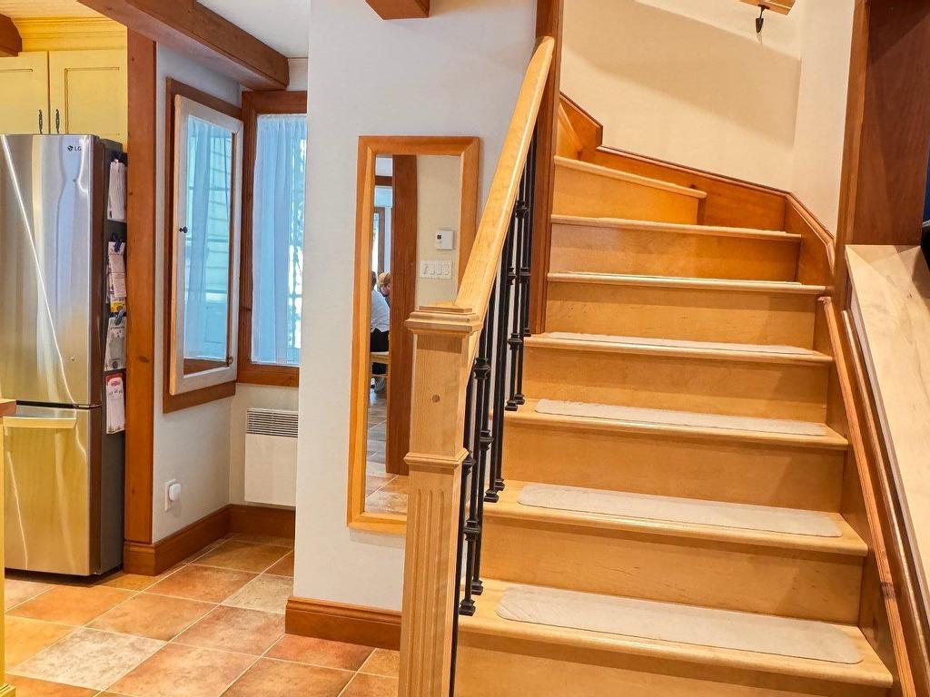 









1436


Mtée Sauvage

,
Prévost,




QC
J0R1T0

