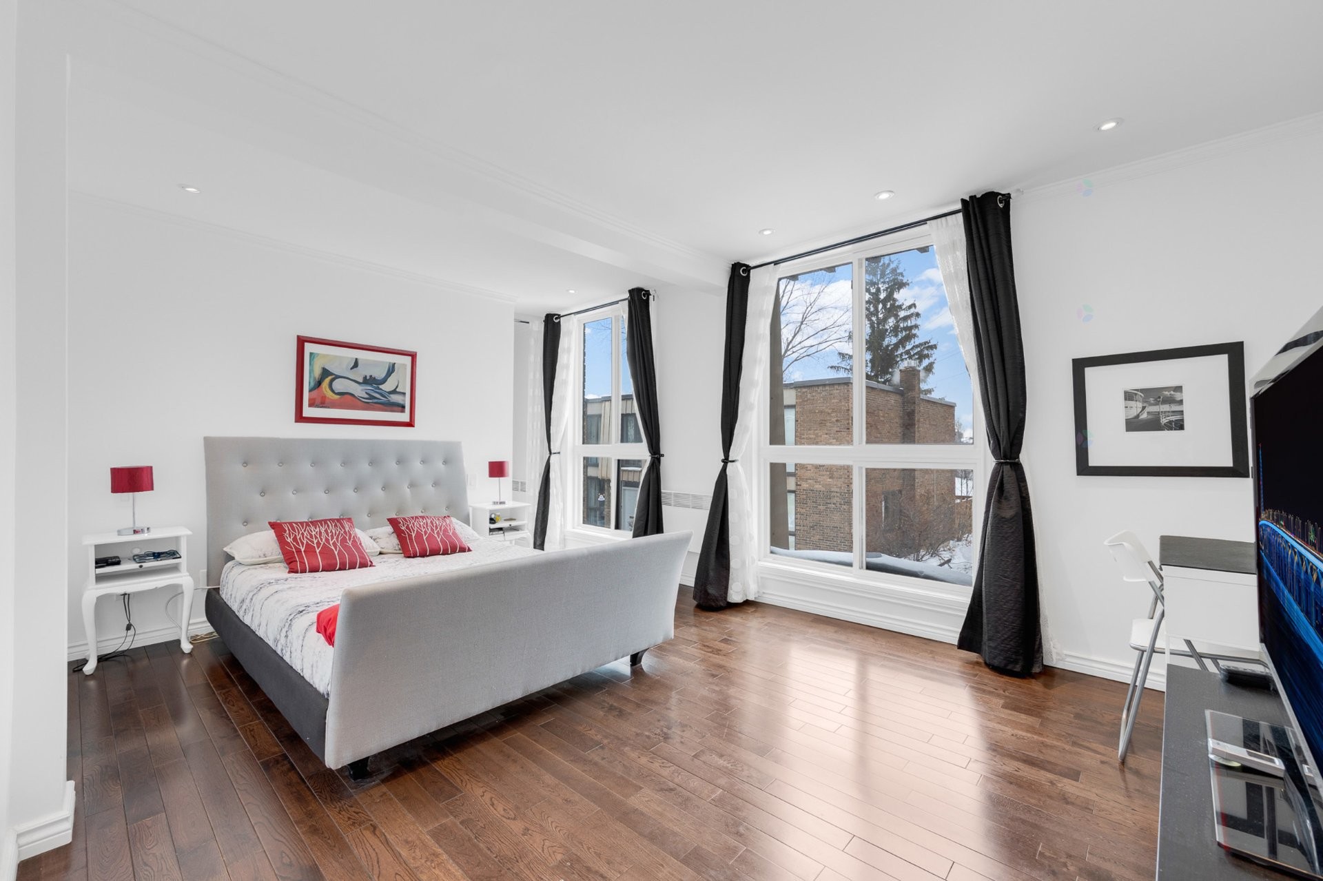 









5627Z


Ch. Merrimac

,
Côte-Saint-Luc,




QC
H4W1S5

