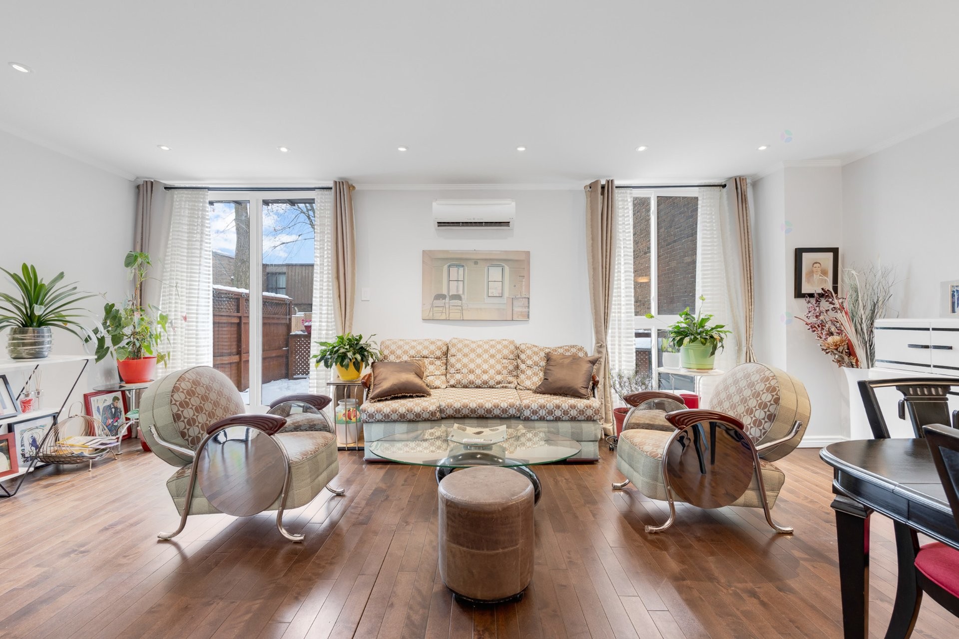 









5627Z


Ch. Merrimac

,
Côte-Saint-Luc,




QC
H4W1S5

