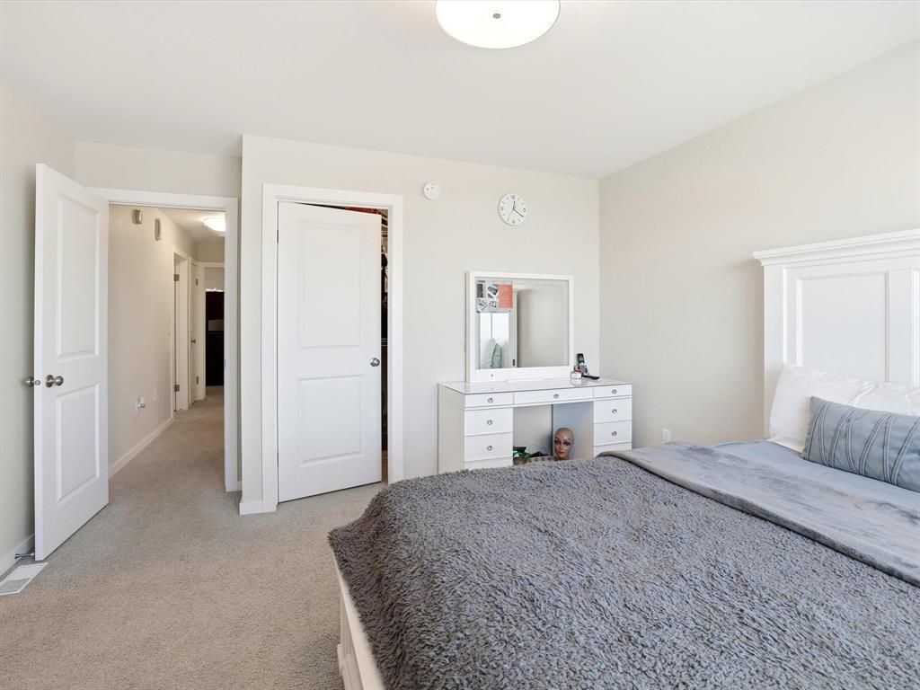 












330 Tyson Trail

,
Winnipeg,




Manitoba
R3W1C2

