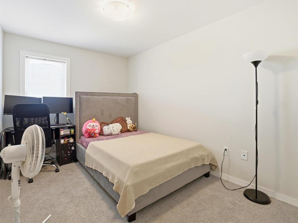 












330 Tyson Trail

,
Winnipeg,




Manitoba
R3W1C2

