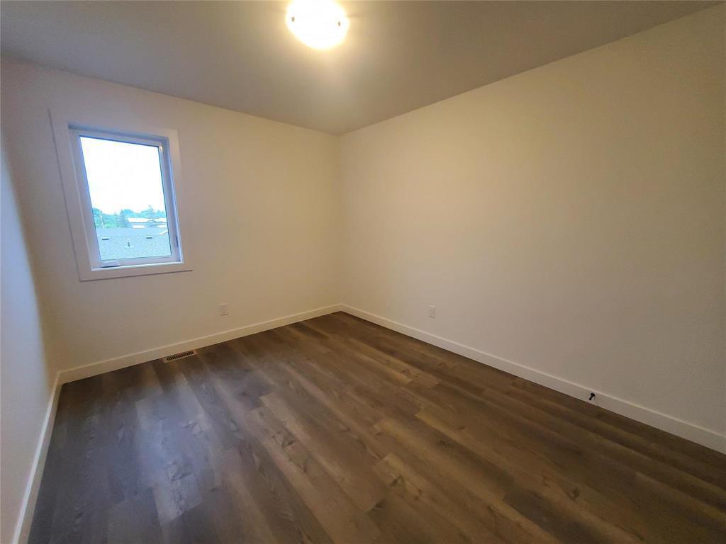 












15 Blind Creek Boulevard

,
Steinbach,




Manitoba
R5G2Z1

