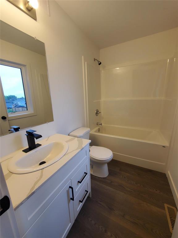 












15 Blind Creek Boulevard

,
Steinbach,




Manitoba
R5G2Z1

