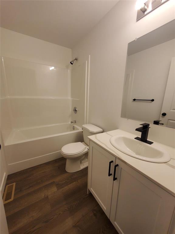 












15 Blind Creek Boulevard

,
Steinbach,




Manitoba
R5G2Z1

