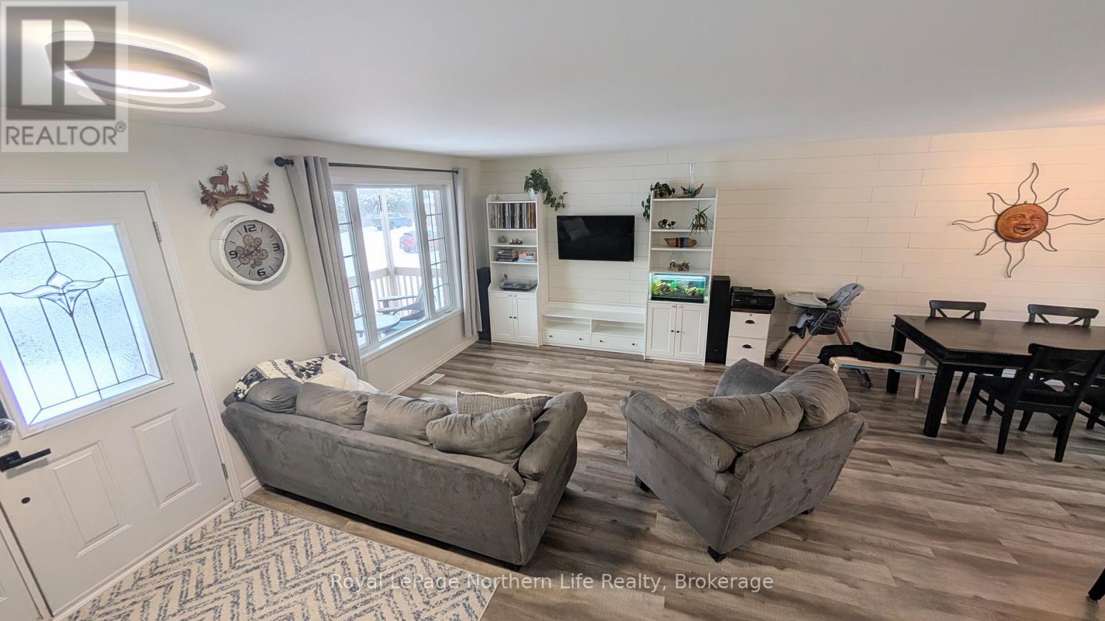 












308 AUBIN STREET

,
West Nipissing (Sturgeon Falls),




Ontario
P2B3C1

