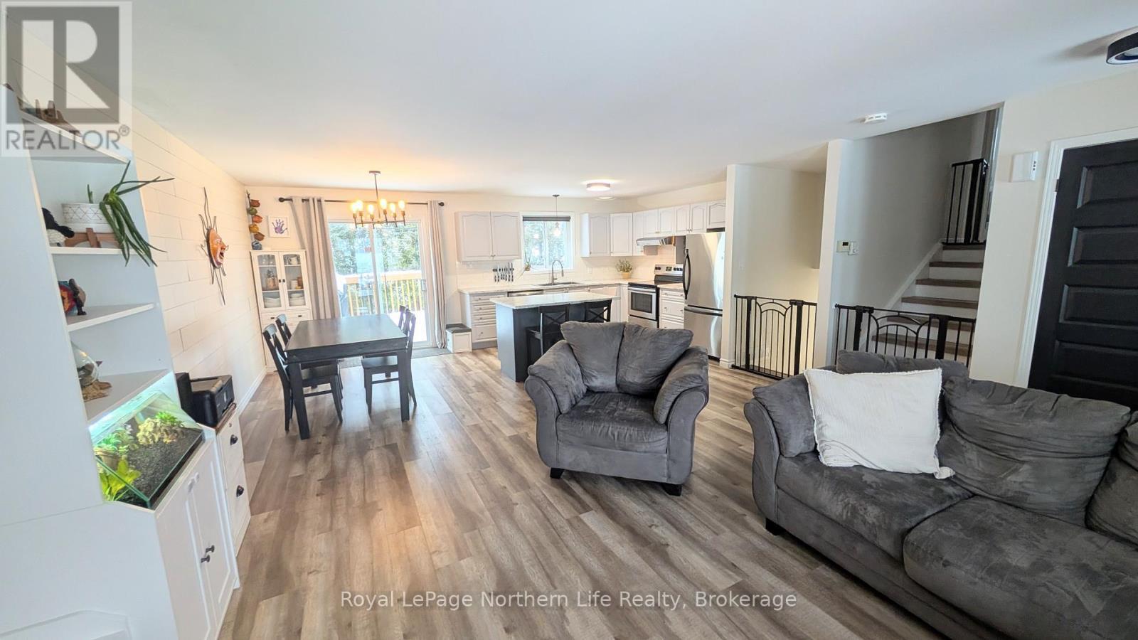 












308 AUBIN STREET

,
West Nipissing (Sturgeon Falls),




Ontario
P2B3C1

