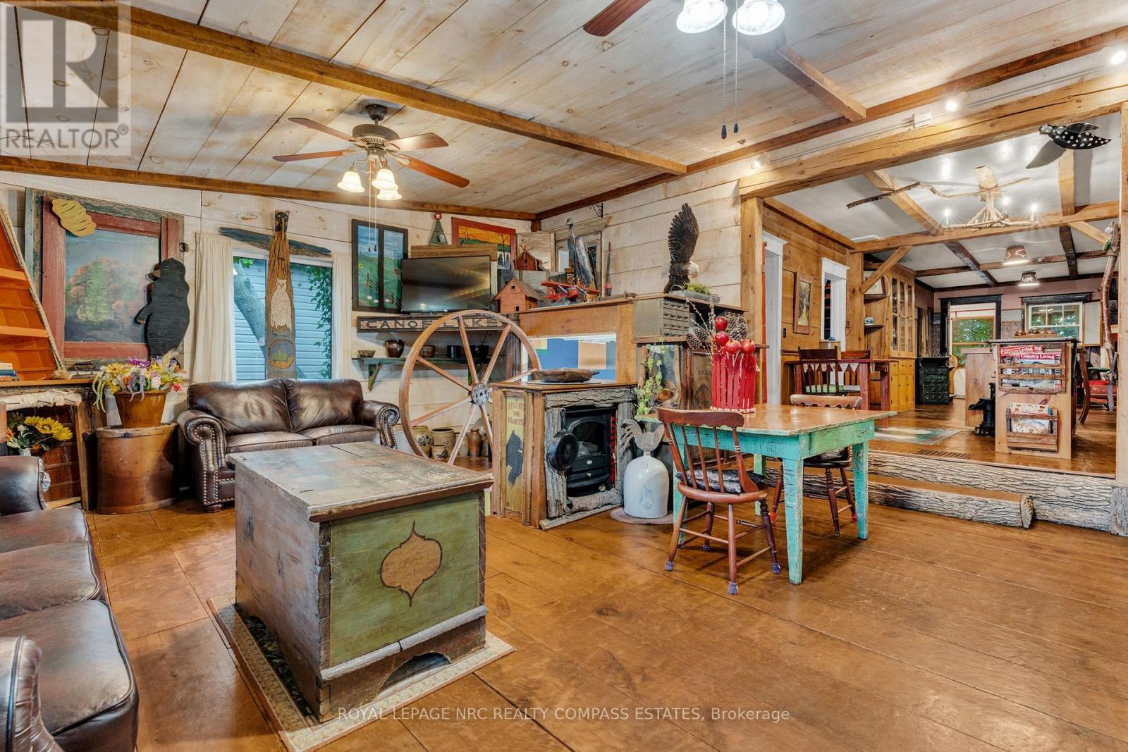 












4034 VICTORIA AVENUE

,
Lincoln (Lincoln-Jordan/Vineland),




Ontario
L0R2C0

