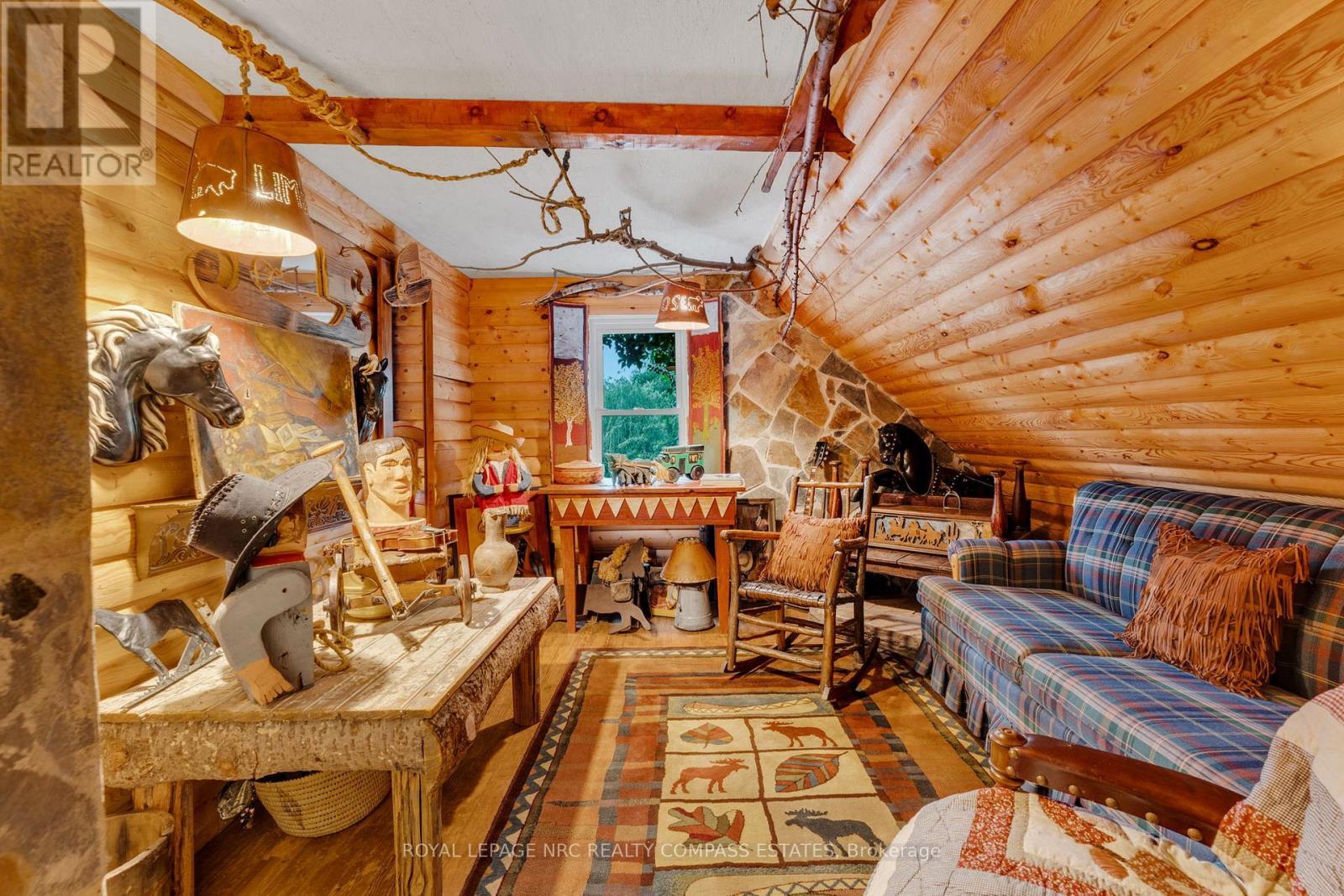 












4034 VICTORIA AVENUE

,
Lincoln (Lincoln-Jordan/Vineland),




Ontario
L0R2C0

