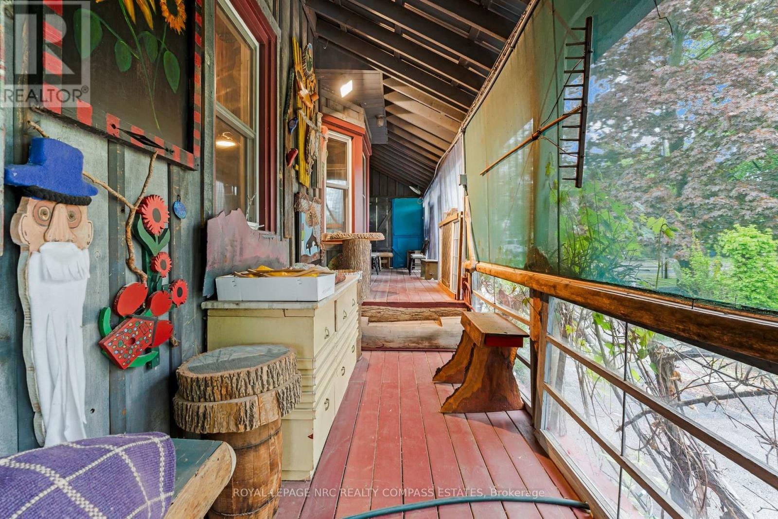 












4034 VICTORIA AVENUE

,
Lincoln (Lincoln-Jordan/Vineland),




Ontario
L0R2C0

